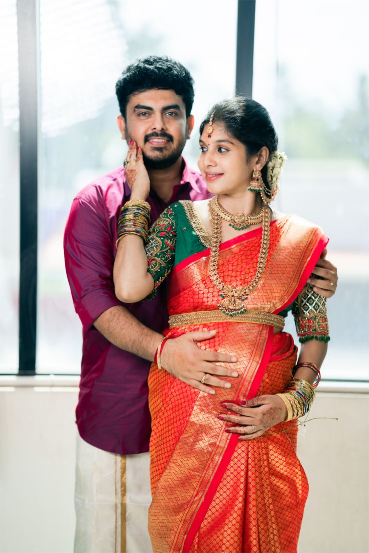 Maternity Shoot photography by Visual Story